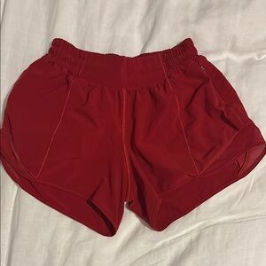 lululemon athletica Hotty Hot High-Rise Lined Short 4"
